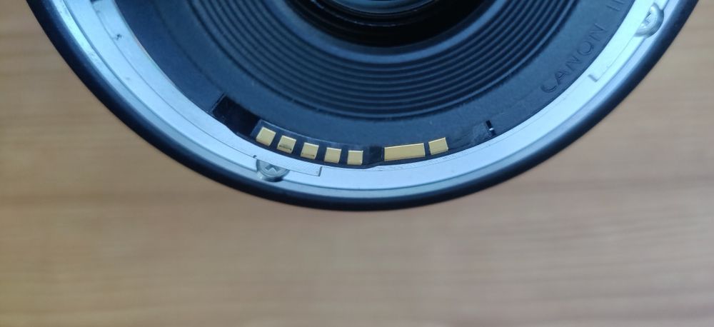 Canon 18-135  / 3.5-5,6 IS STM