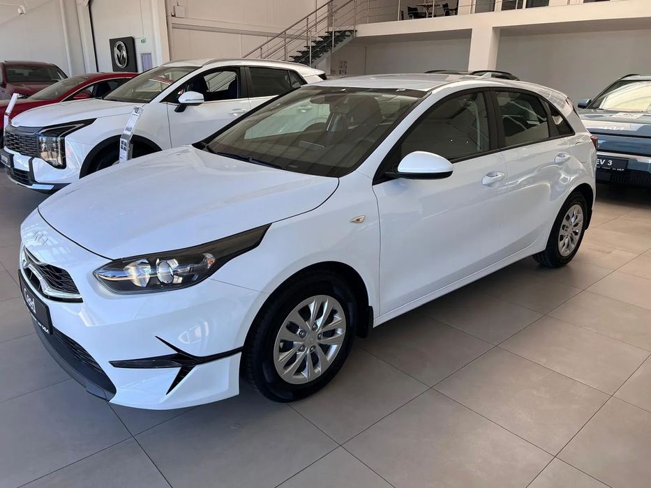Kia Ceed Kia Ceed 5 usi Best 1.5 T-GDI 140 CP A7 (MY 2025)