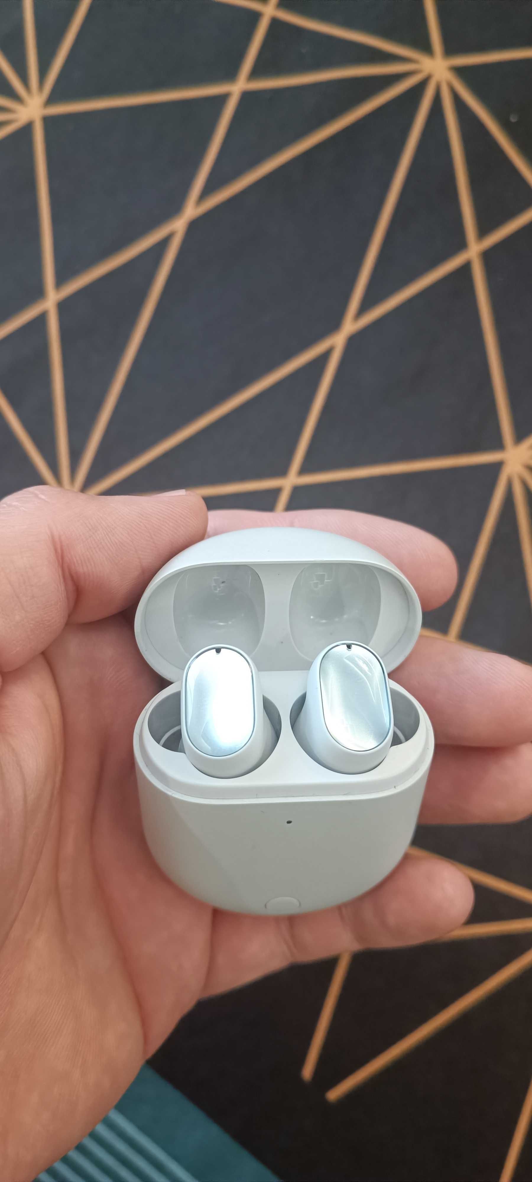 Безжични слушалки Xiaomi Buds 3 Pro