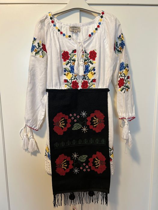 Rochiță ie tradițională