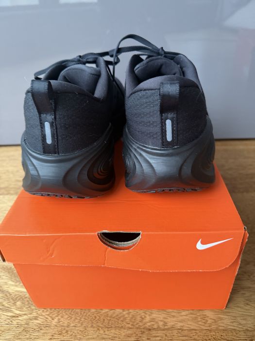 Оригинални маратонки NIKE VOMERO 18 PLUS