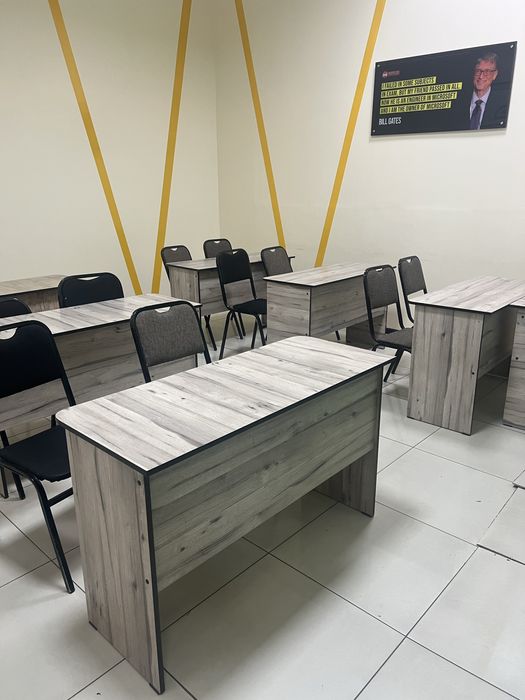 Stollar stuli bilan sotiladi