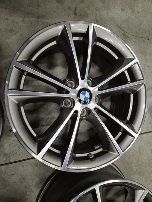 Jante Bmw seria 5 G30 G31 R17 originale stare impecabila/ senzori