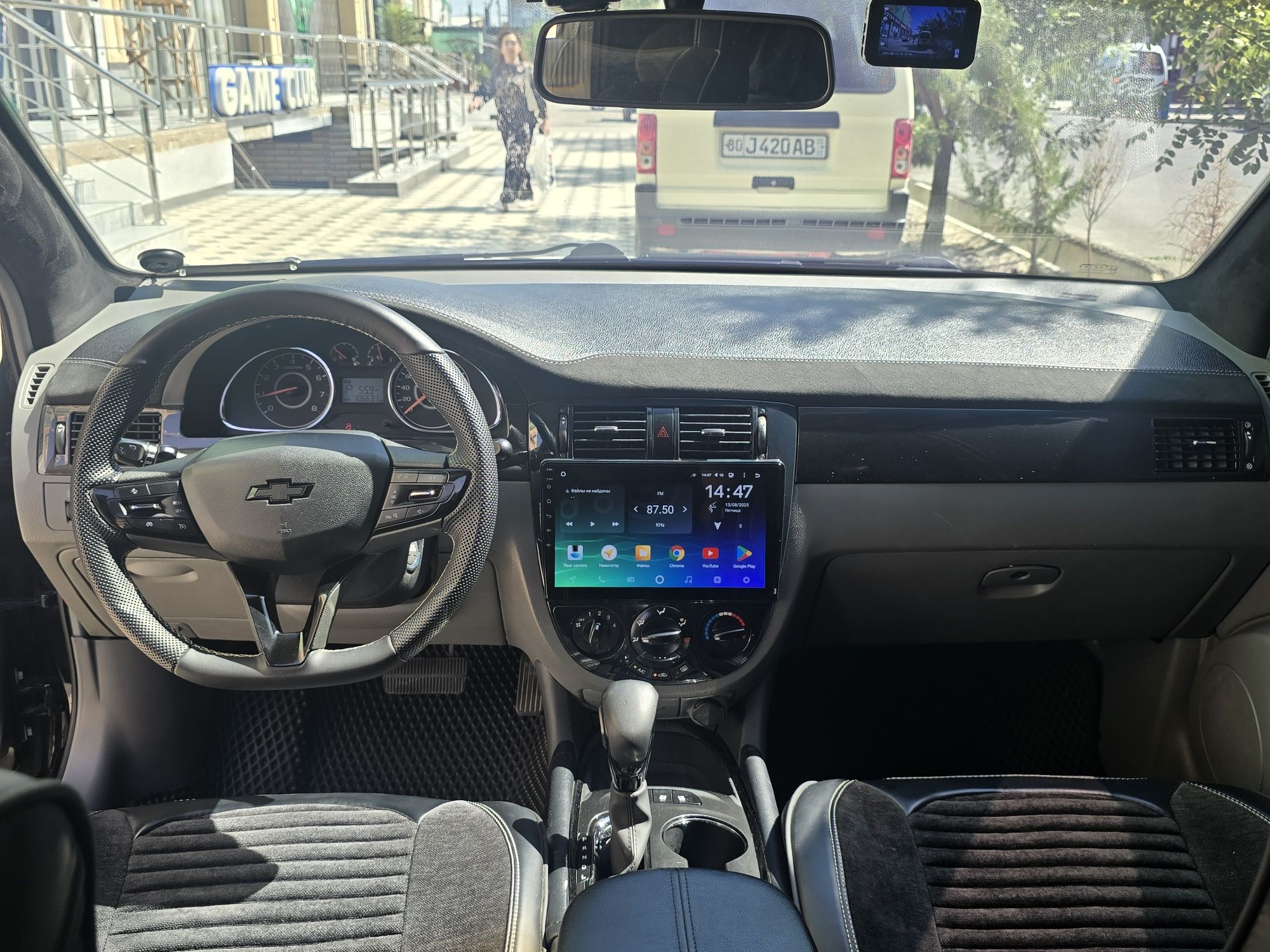 Jentra 2022 qora
