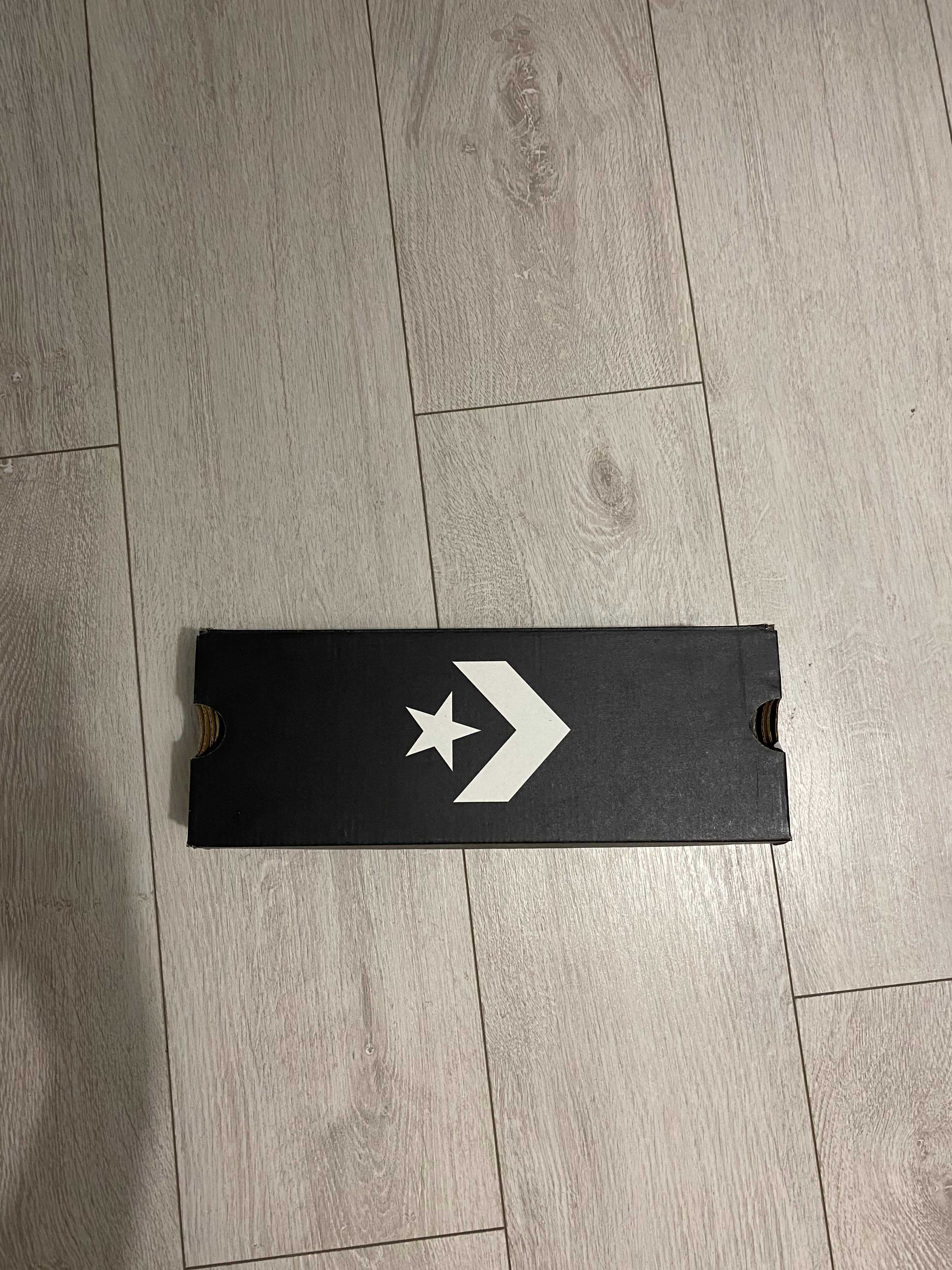 Обувки "Converse"