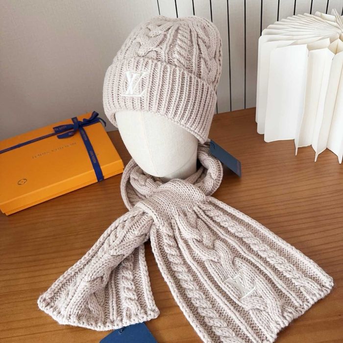 Set Caciula + Fular Louis Vuitton Premium