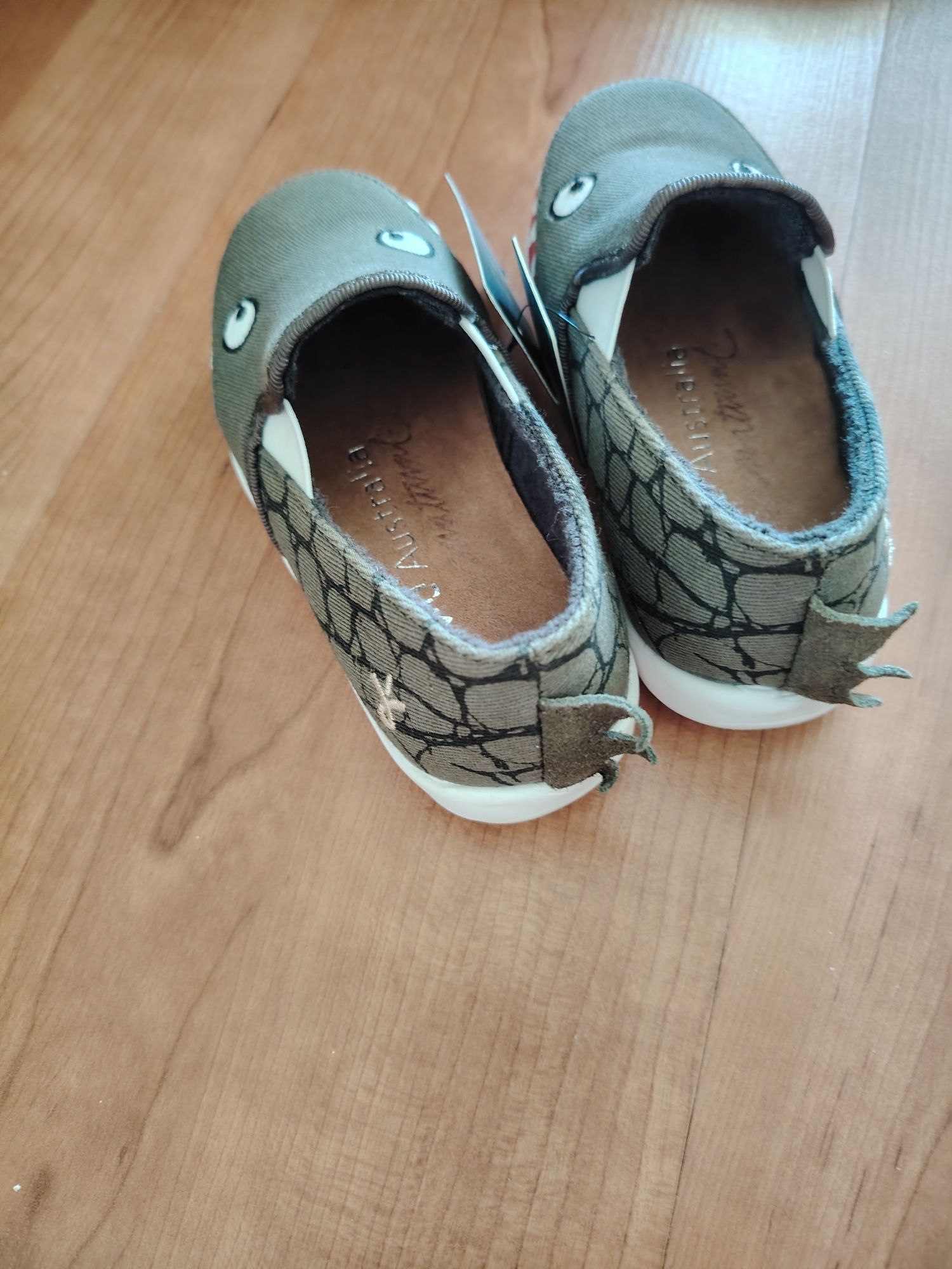 Sneakers Emu Australia noi, băieței, măsura Nr. 27