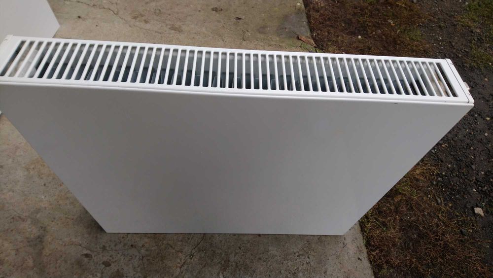 Calorifer otel purmo 70x60 cu fata plana plan ventil