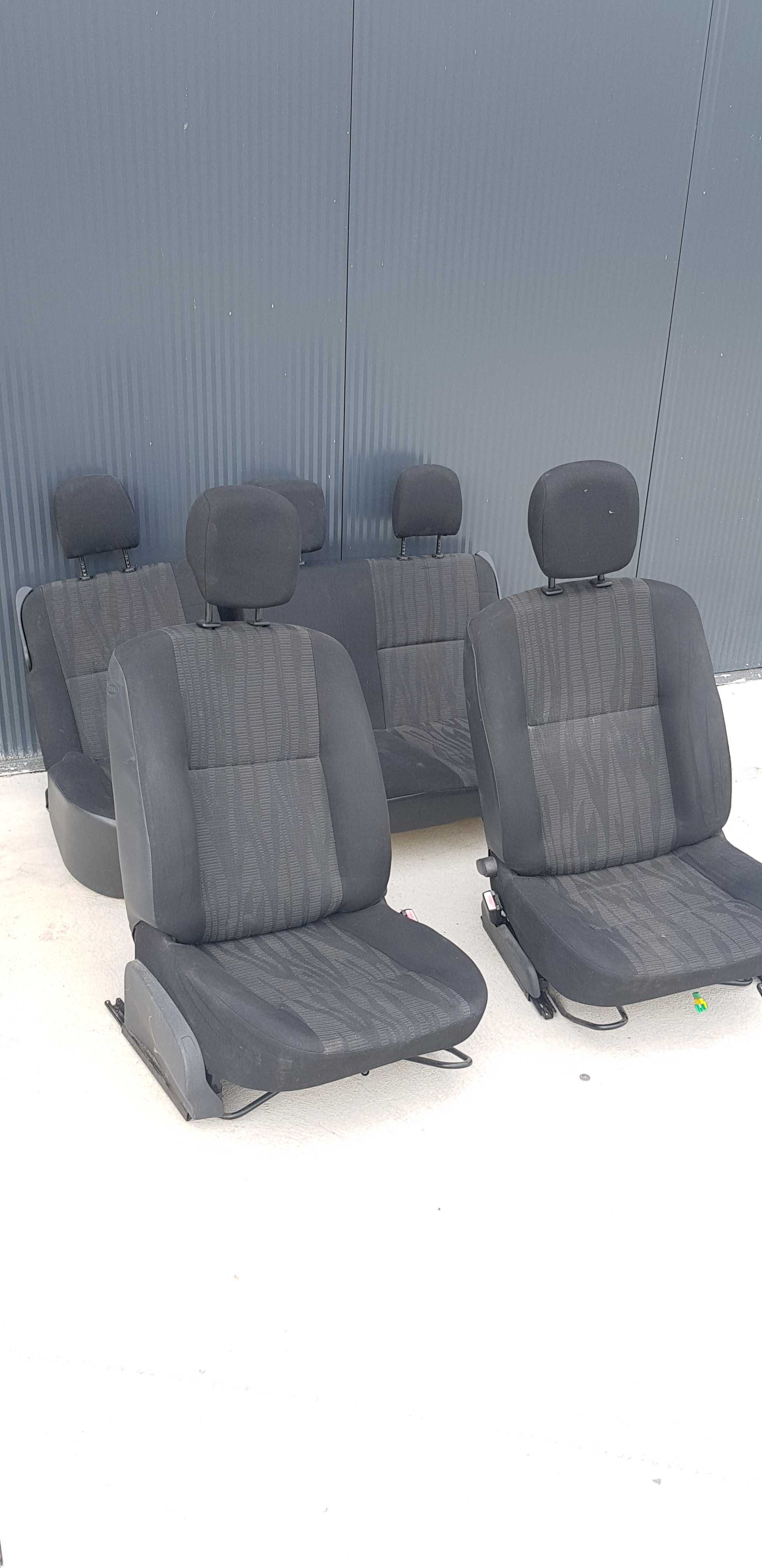 Dacia  DUSTER 2010 -2014 interior scaune bancheta set
