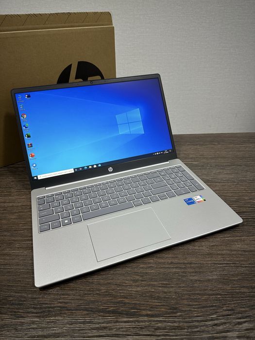 мощный новый 12-ядерный i5 ноутбук Hp 15