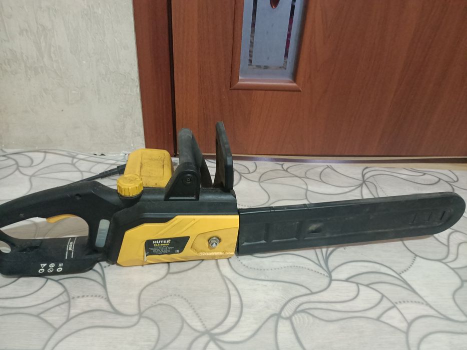 Продам электропилу