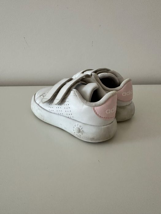 Маратонки за момиче