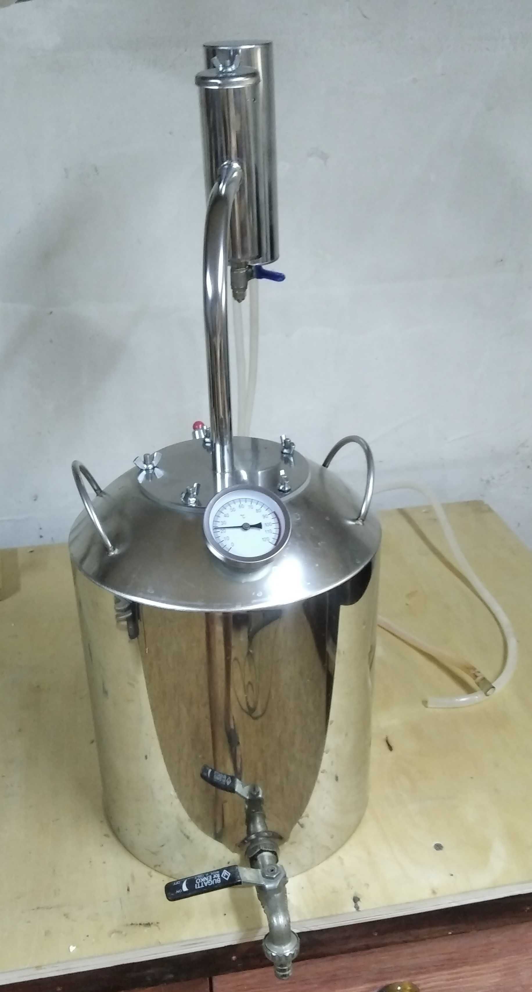Аппарат для производства напитков