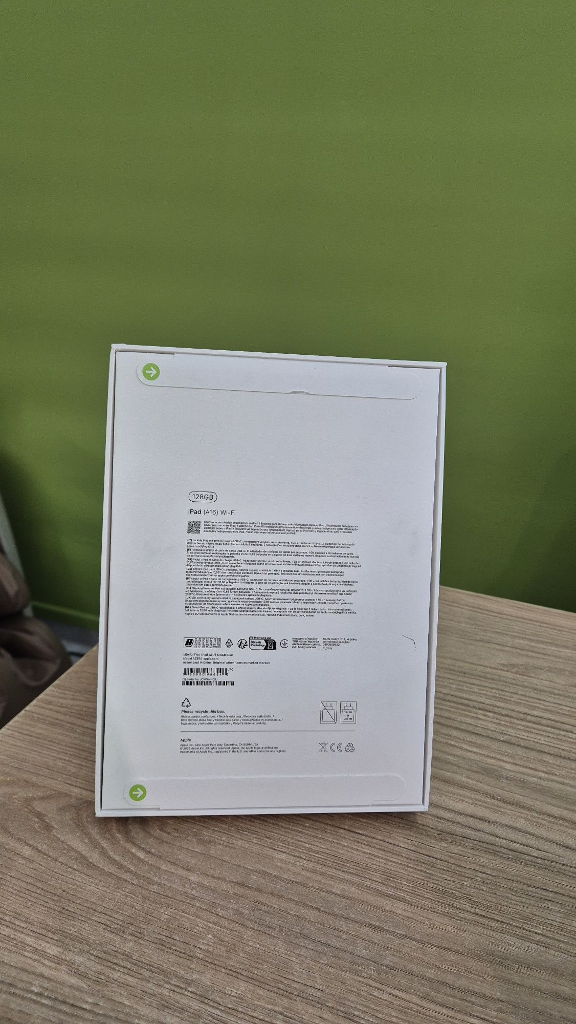 iPad A16 128gb wifi Blue