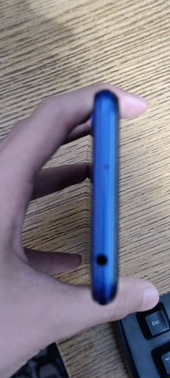 Huawei y6 ko‘k rang