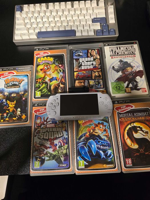 Colectie jocuri psp, ps3, ds, 3ds si wii, alaturi de consola psp 3000