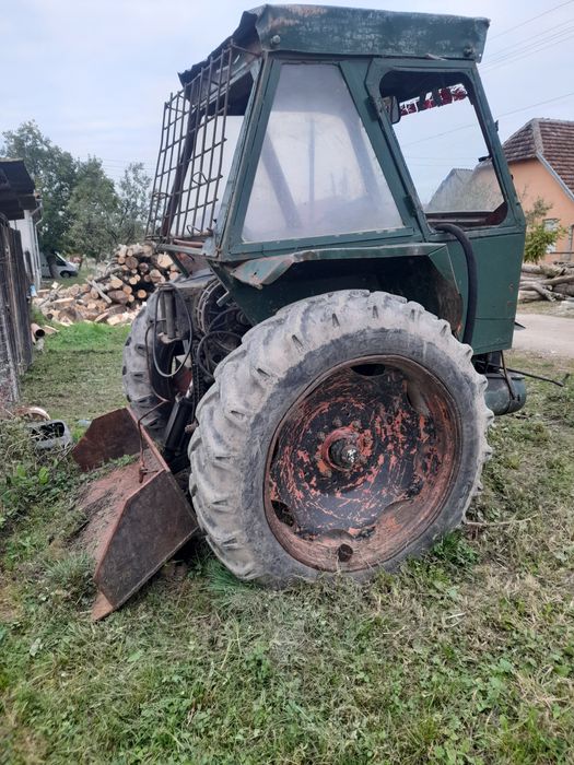 Cabina Tractor U 650