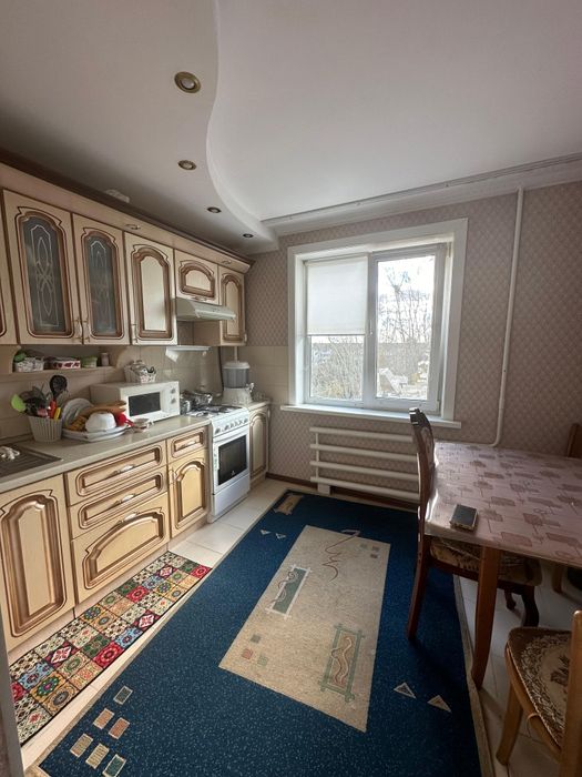 Продам 2 комн. Новой планировки.