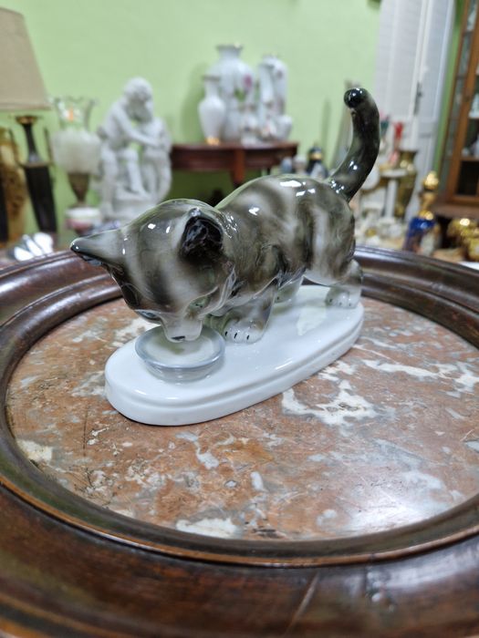 Рядка уникална антикварна колекционерска порцеланова фигура Graefentha