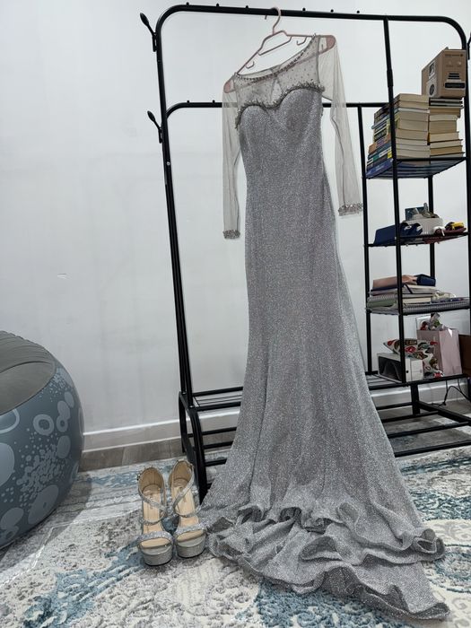 Прокат вечернего платья и босоножки