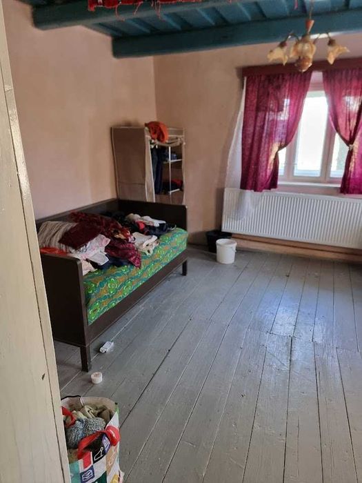 De Vanzare Casa individuala + Teren extravilan Comuna Raciu ,Sat Ulies