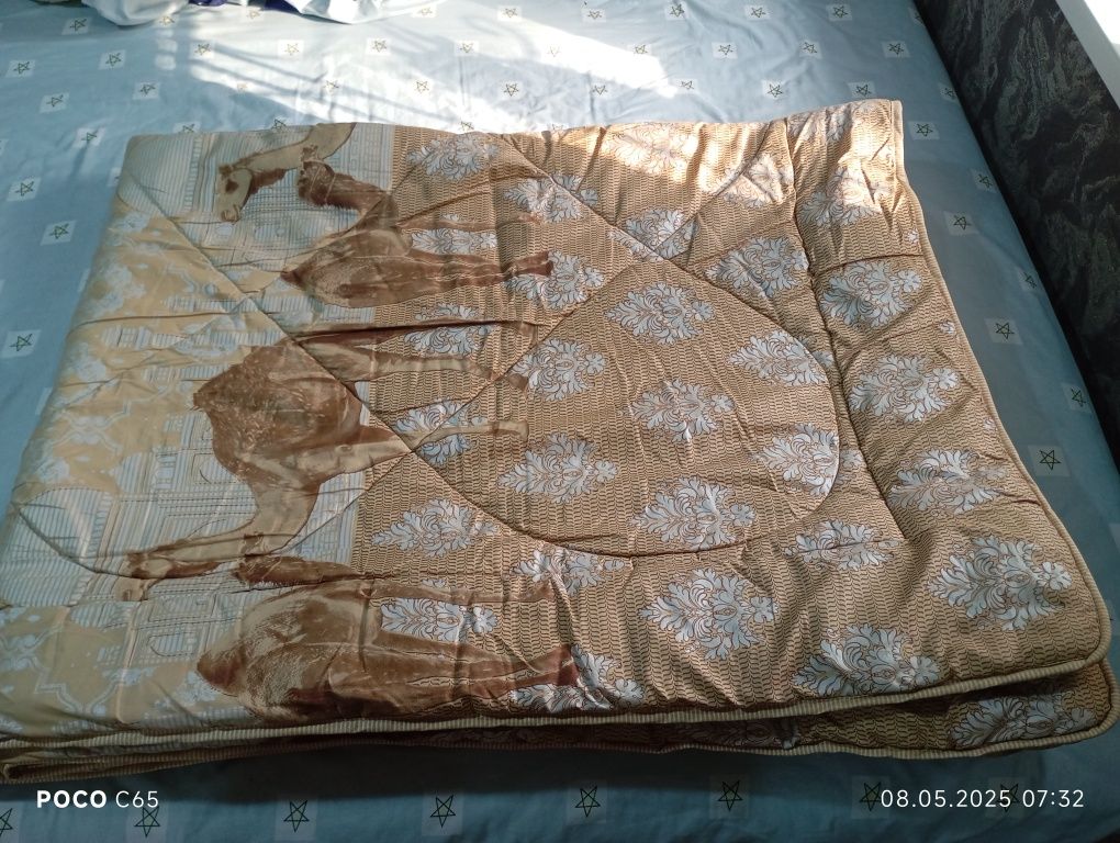 Двухспальное одеяло новое. Киргили