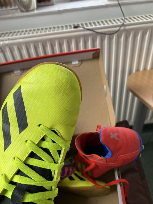 Crampoane fotbal 36/37