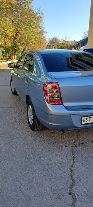 Автомашина cobalt