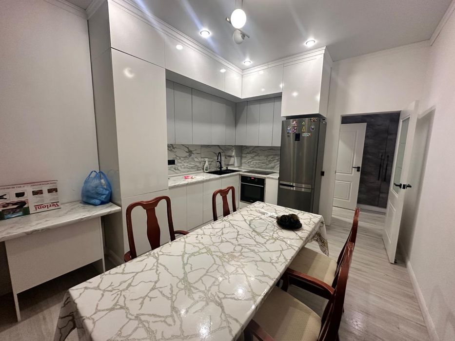 Срочно сдам 2-комнатную уютную квартиру с мебелью.