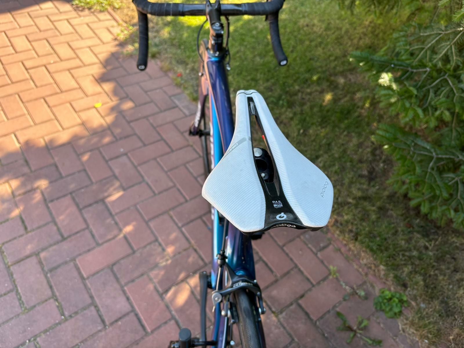 Cursiera/bicicleta italiana carbon CIPOLLINI Ultegra di2/roti carbon