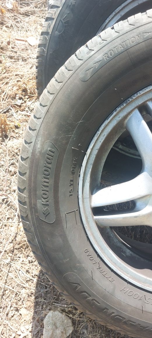 Гуми Хонда црв 225/70/15