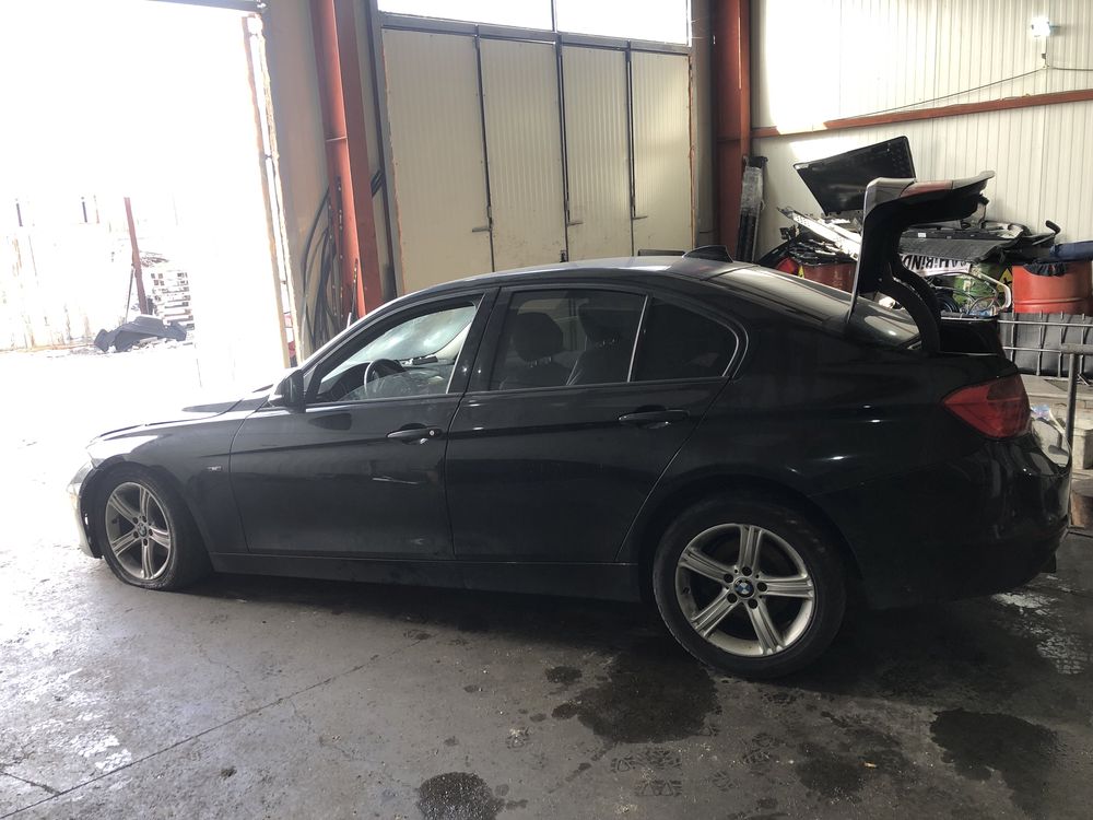 Bmw F30 320D 184hp SPORT НА ЧАСТИ ( бмв ф30 320д )