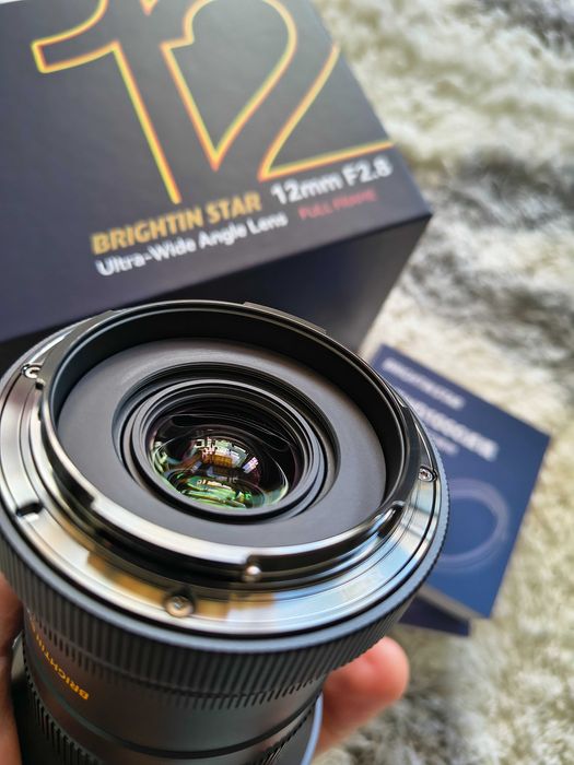 Продавам нов ръчнофокусен обектив Brightin Star 12mm F2.8 за Nikon Z