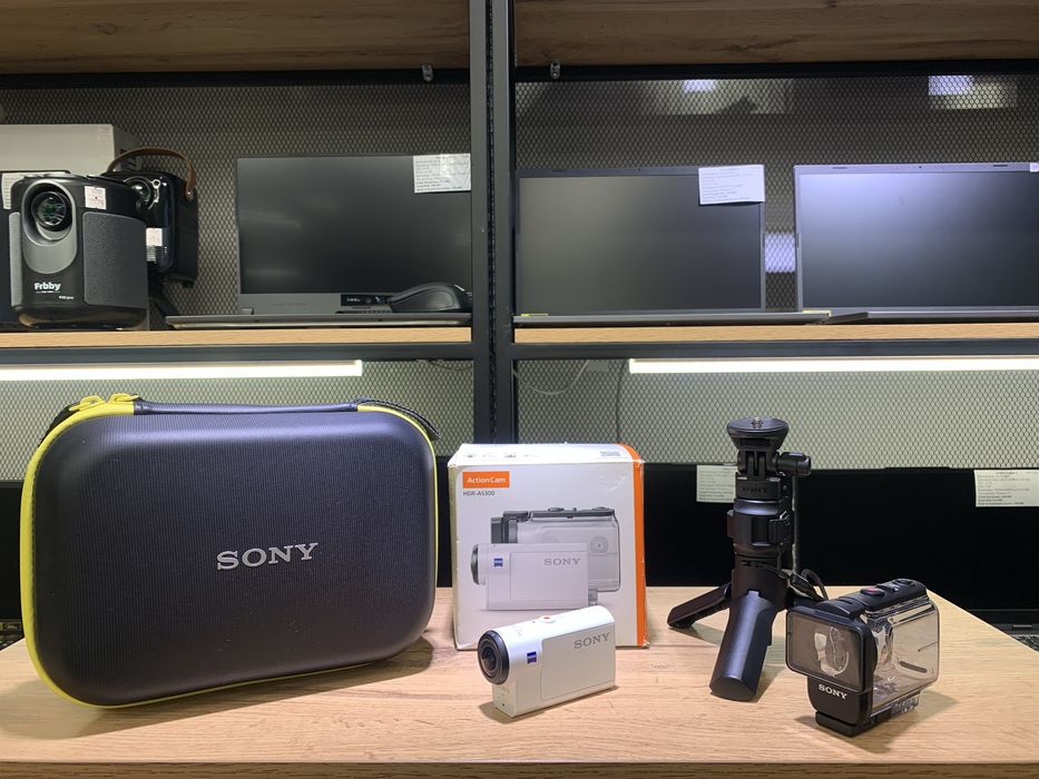 Экшн-камера Sony HDR-AS300, белый, Full HD, отличное состояние, 1073/А