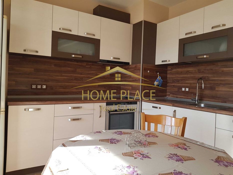 Дава се под наем Тристаен апартамент в Варна, Левски - 83 кв.м за 598.74 € - Снимка #1