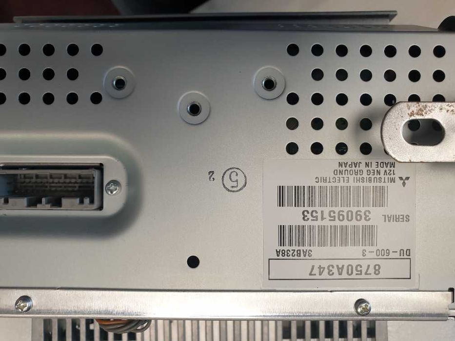 Radio-CD MP3 +Digital display Mitsubishi L200