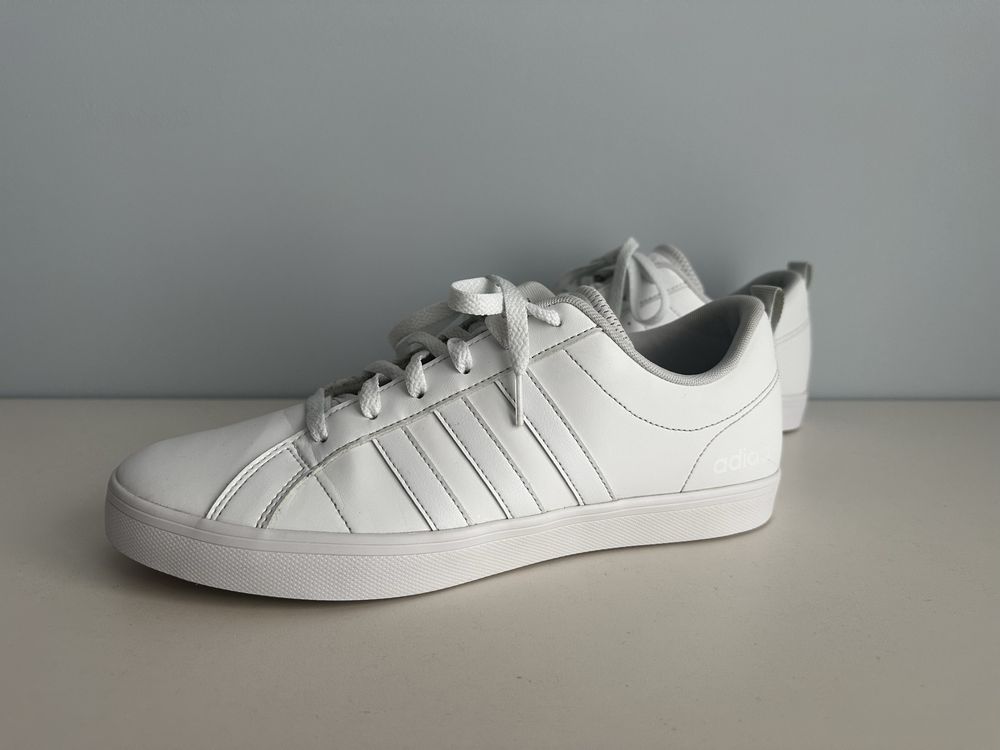 Adidas кецове от еко кожа