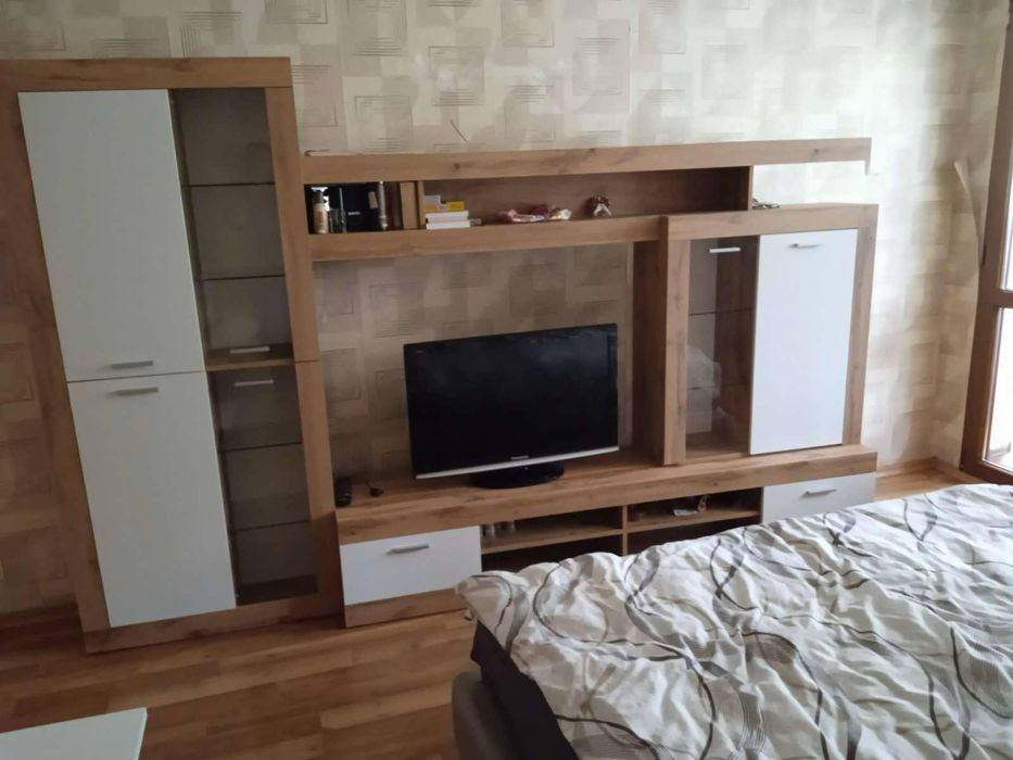 Дава се под наем Едностаен апартамент в София, Банишора - 45 кв.м за 375 € - Снимка #2