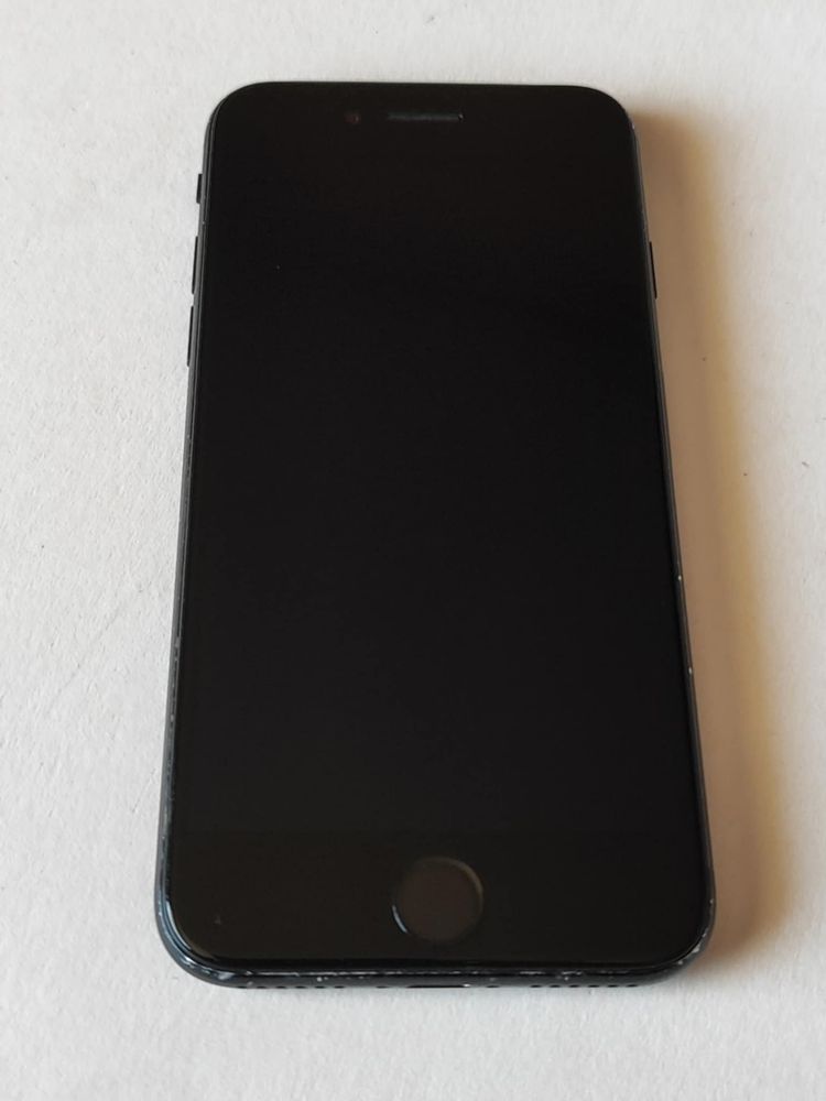 iPhone 8 64GB Space Gray