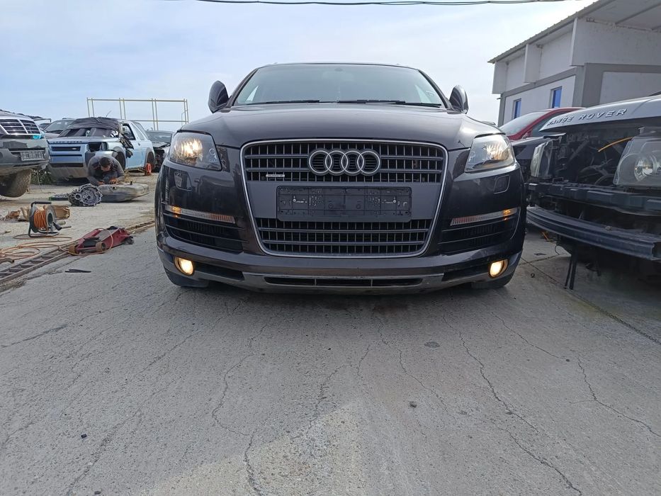 Dezmembrez Audi Q7 3.0tdi BUG fabricație 2007