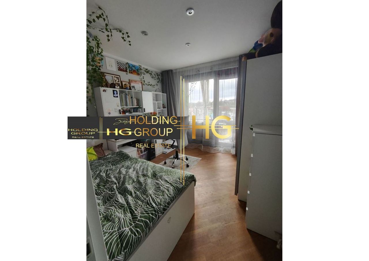 Продава се Тристаен апартамент в к.к. Св.Св. Константин и Елена - 137 кв.м за 2913 €/кв.м - Снимка #2
