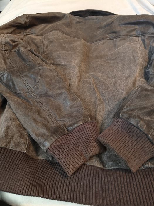 Geaca piele naturala model vintage