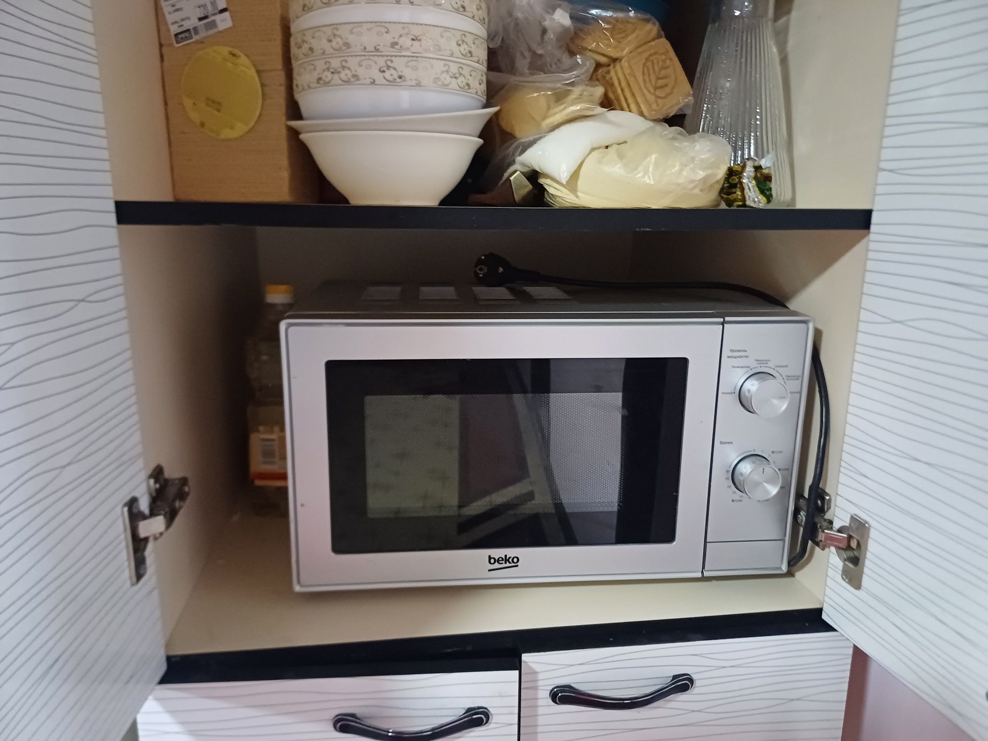 Продается микроволновка BEKO
