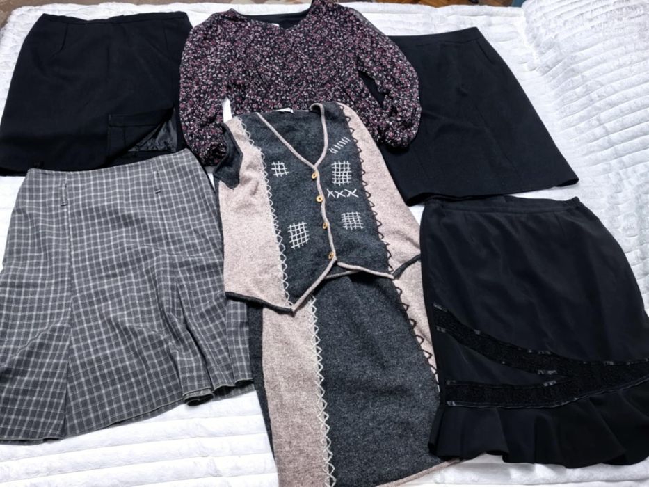 Lot fuste și bluza mărimea XL