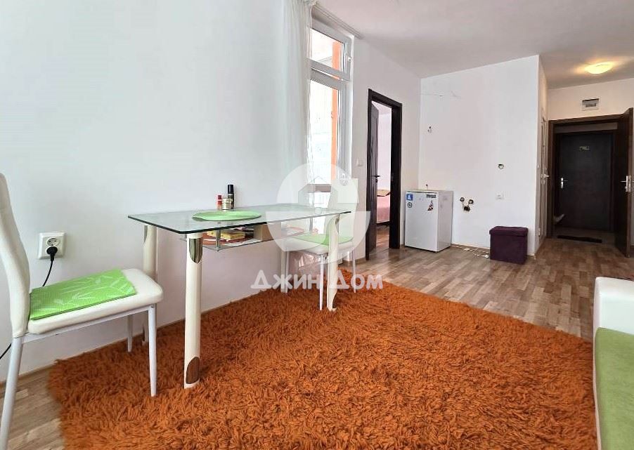 Продава се Двустаен апартамент в к.к. Слънчев бряг - 42 кв.м за 1500 €/кв.м - Снимка #1