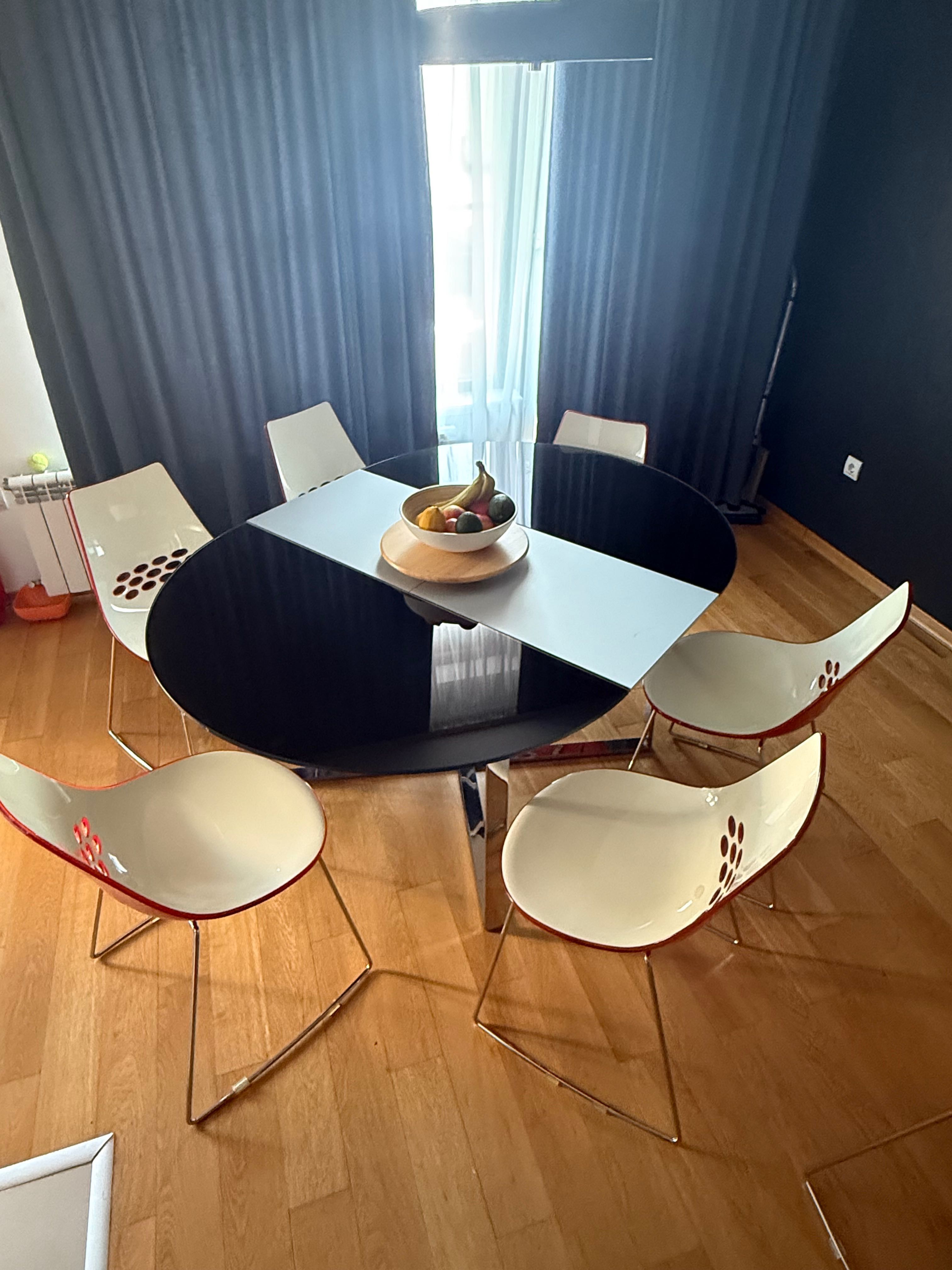 Трапезна маса “Calligaris” с 6бр трапезни стола и 2бр бар стола