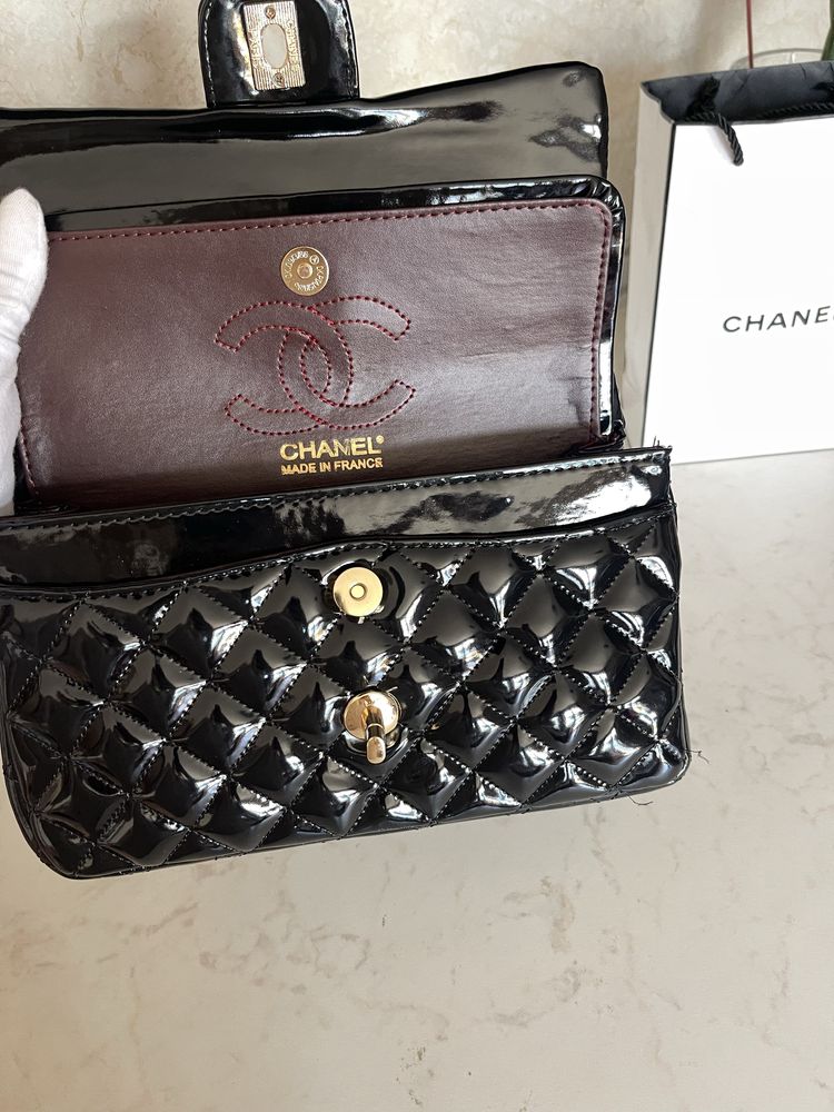 Чанта Chanel Classic flap черен лак