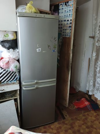 Холодильник в рабочем состоянии 40тыс окончательно