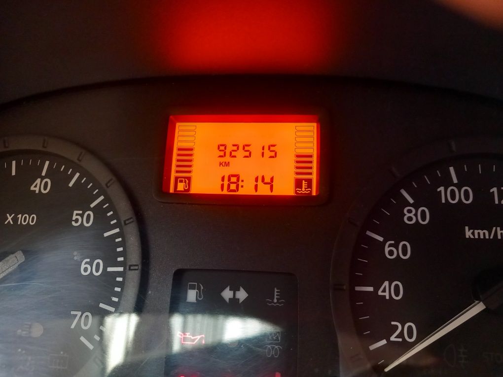Vând Dacia Sandero