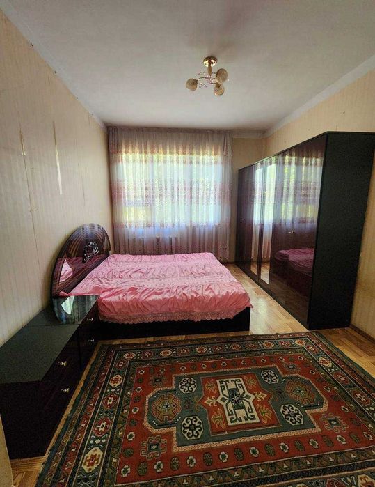 Чиланзар3 Торговый центр чииланзар , продается 3 комнатная квартира